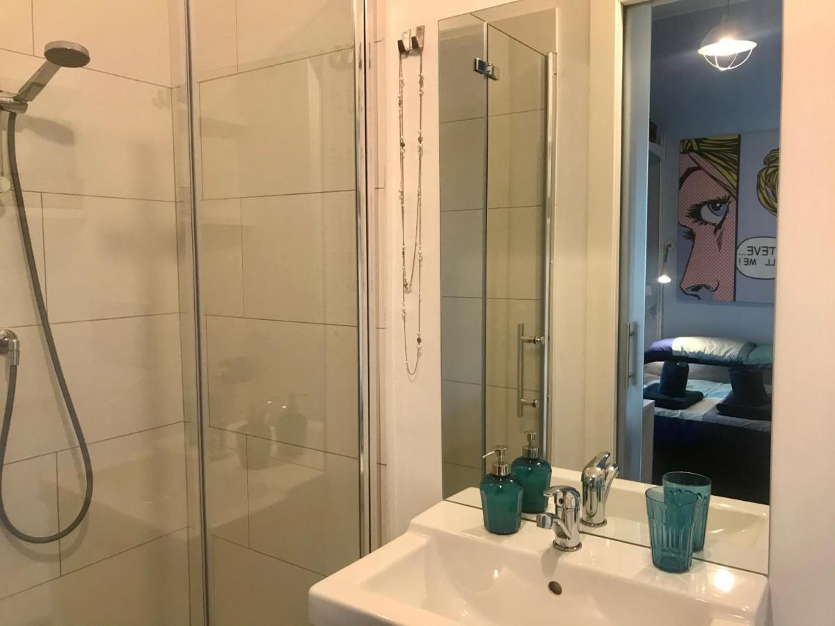 Апартаменты Pied A Terre Sant'Agostino Милан Экстерьер фото